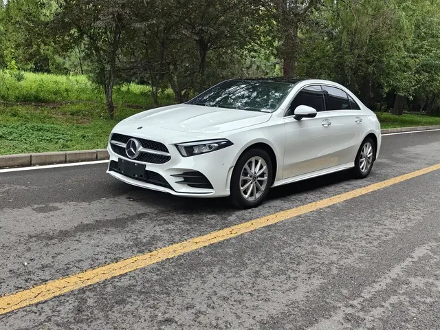 Mercedes-Benz A-Class 2021 A 200 L Sport Sedan Fashion Edition