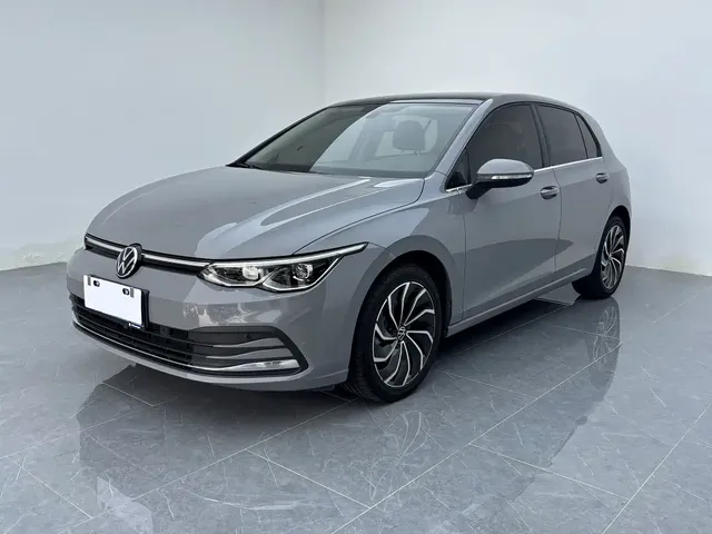 Volkswagen Golf 2021 200TSI DSG Pro