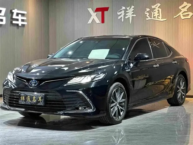 Toyota Camry 2021 Hybrid 2.5HG Luxury Edition