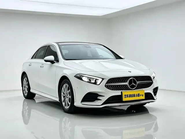 Mercedes-Benz A-Class 2022 A 200 L Sport Sedan Dynamic