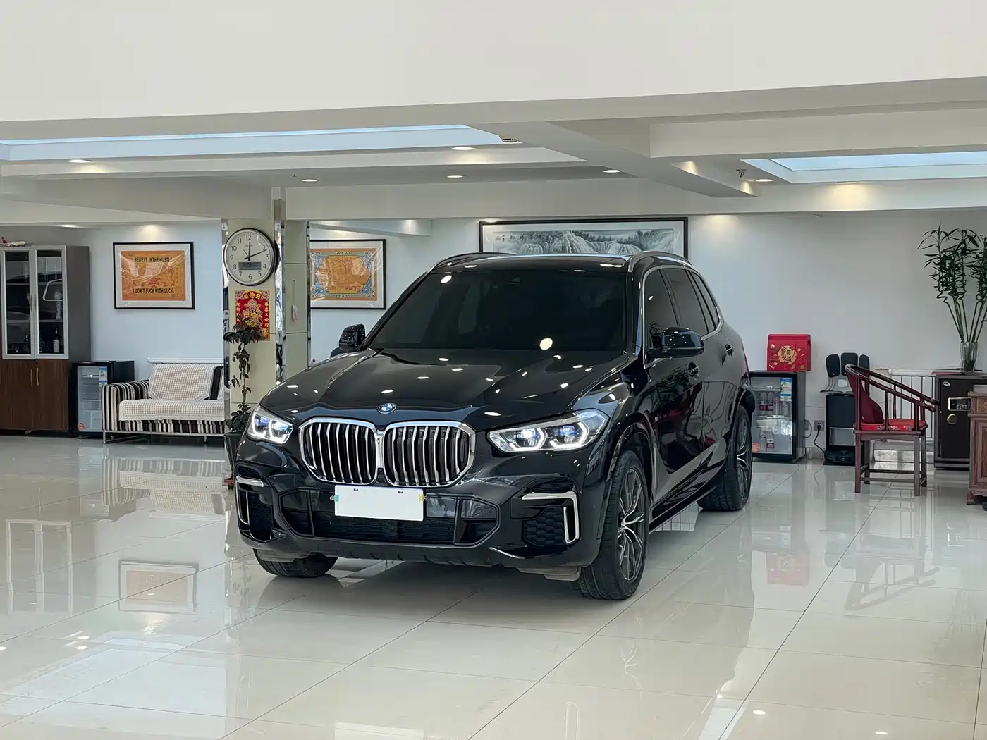 BMW X5 2022 xDrive 30Li Premium M Sport Package
