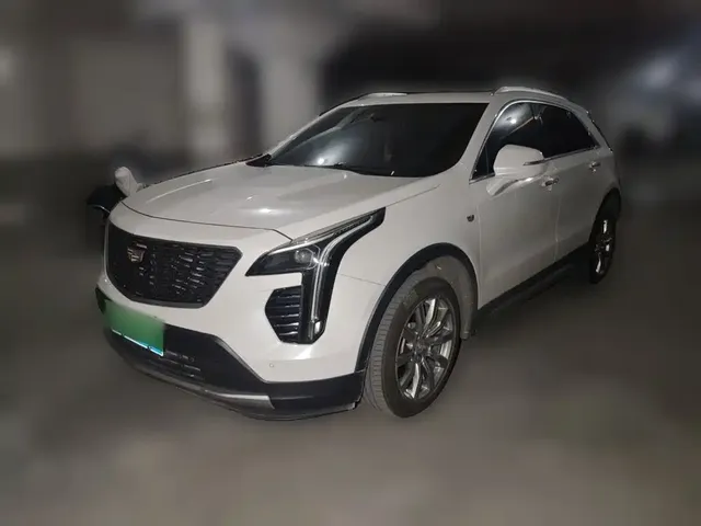 Cadillac XT4 2020 Facelift 28T 2WD Leading