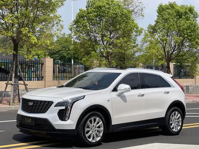 Cadillac XT4 2018 Model 28T 2WD Technology