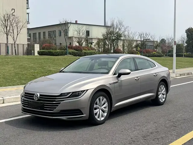 Volkswagen FAW-Volkswagen CC 2019 330TSI Luxury Appearance (China V)