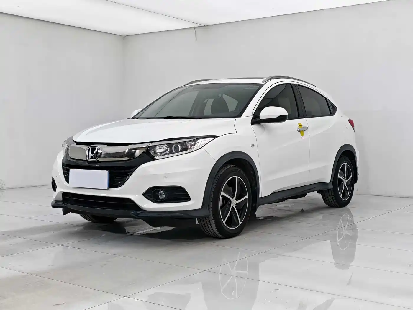 Honda Vezel 2020 1.5L CVT Pioneer