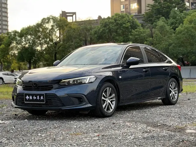 Honda Civic 2022 180TURBO CVT Premium Edition