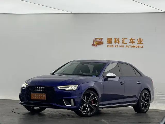 Audi A4L 2019 40 TFSI Fashion (China VI)
