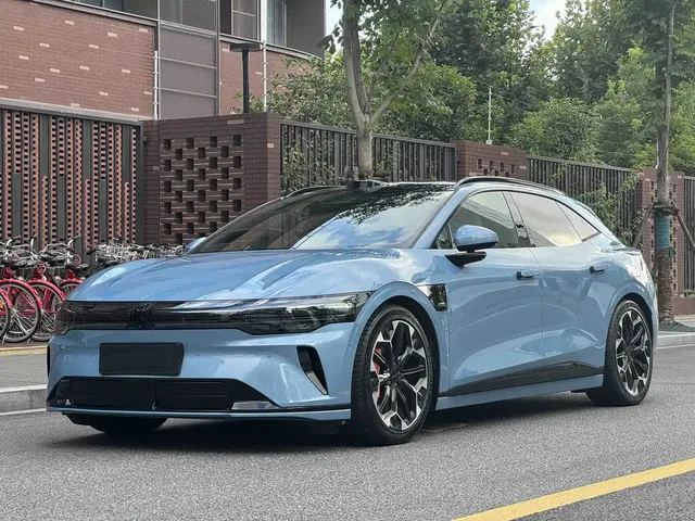ZEEKR 007GT 2025 AWD Smart Drive 75kWh