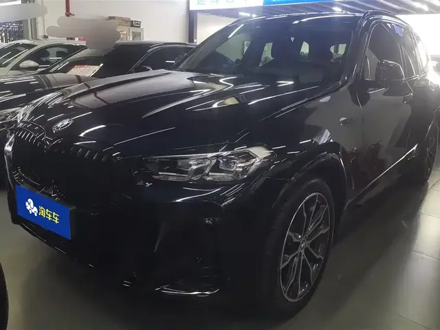 BMW X3 2022 xDrive30i Leading M Night Package