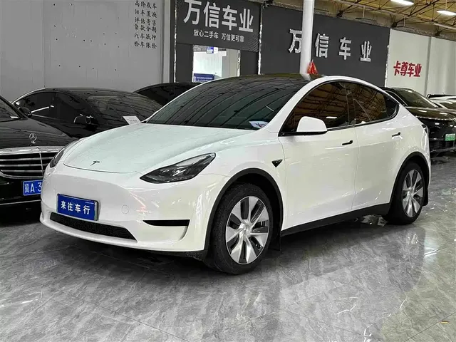 Tesla Model Y 2022 Facelift Rear-Wheel Drive Version