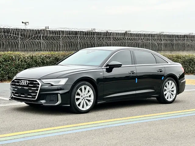 Audi A6L 2022 45 TFSI Premium Dynamic
