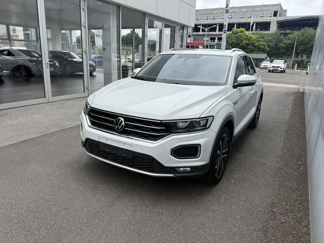 Volkswagen T-ROC 2022 280TSI DSG 2WD Comfort PLUS