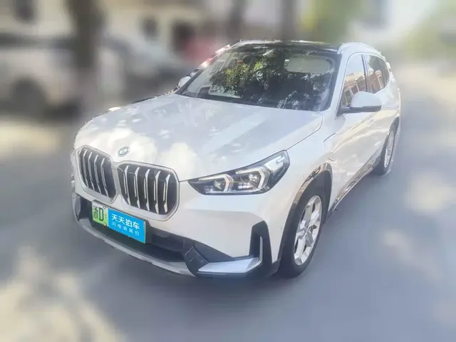 BMW iX1 2023 eDrive25L X Design Package