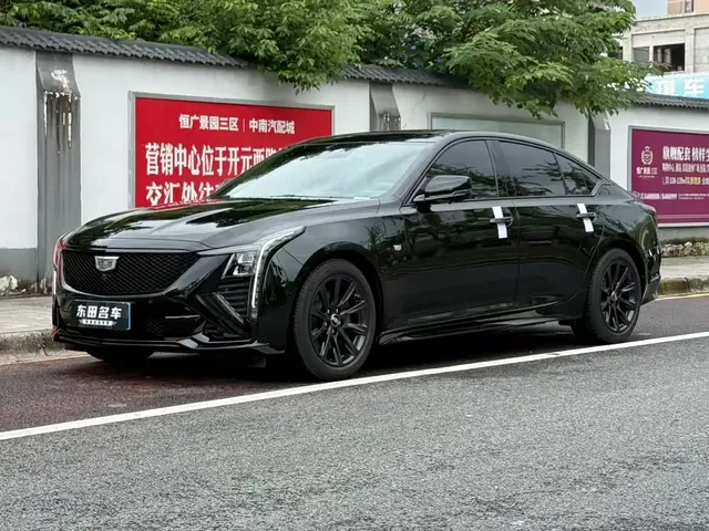 Cadillac CT5 2025 Model 28T Track Performance Edition