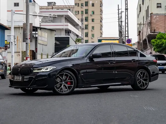 BMW 5 Series (Import) 2022 540i Style Edition M Sport Package