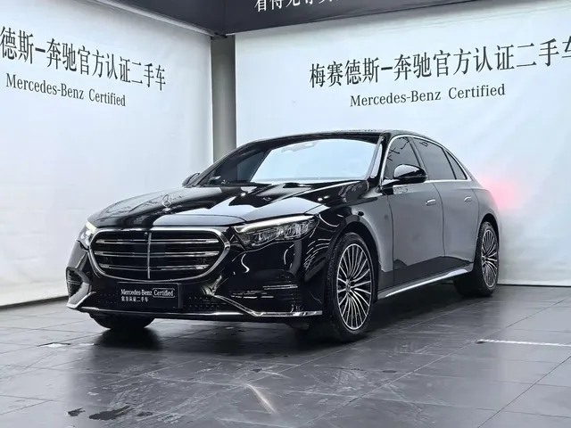 Mercedes-Benz E-Class 2025 E 300 L Fashion