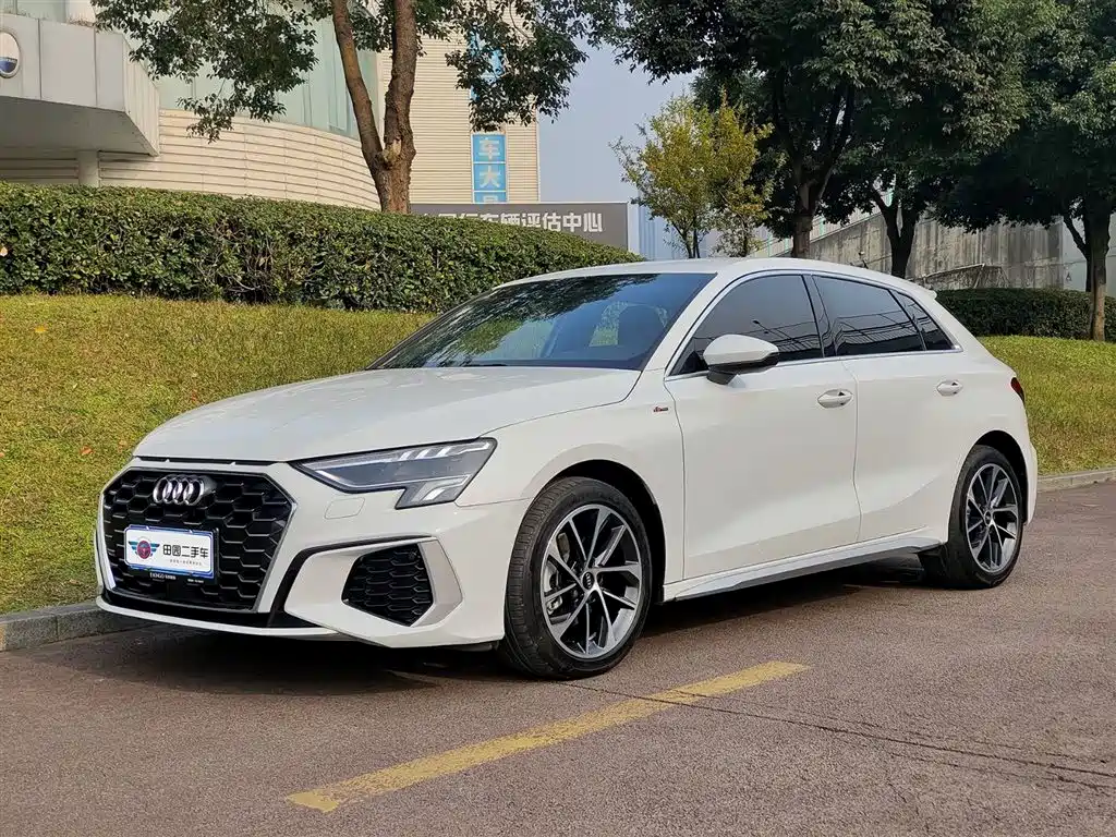Audi A3 2023 Facelift Sportback 35 TFSI Progressive Sport