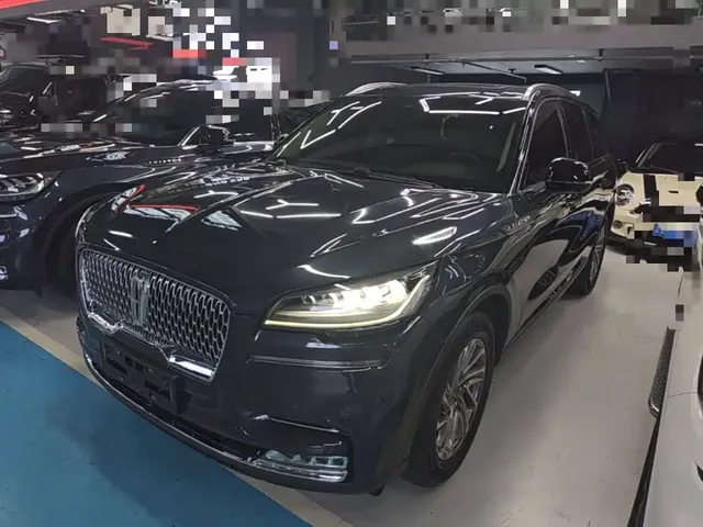 Lincoln Aviator 2021 3.0T V6 4WD Premium Edition