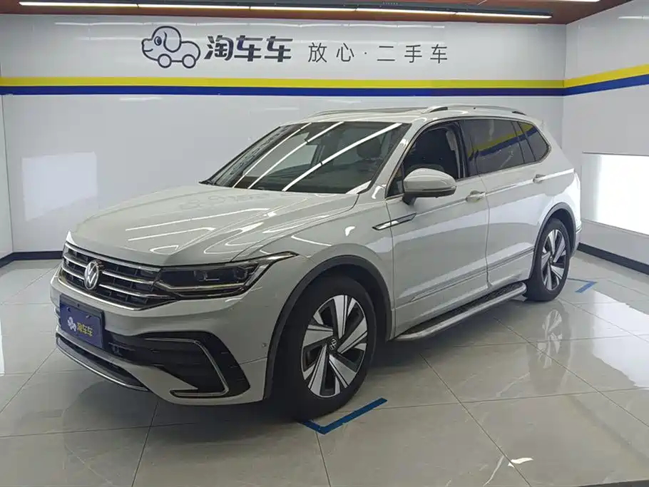 Volkswagen Tiguan L 2023 Facelift 330TSI Auto FWD R-Line Premium