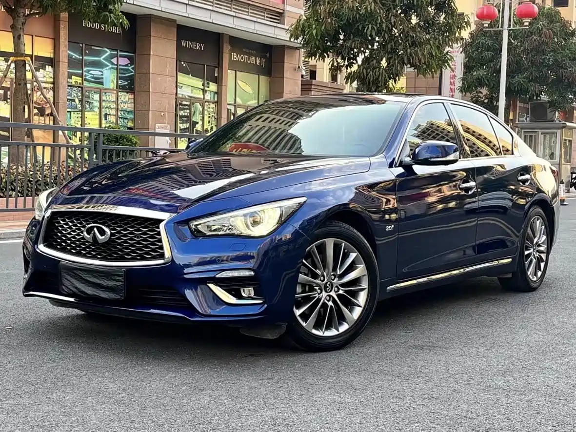 Infiniti Q50L 2018 2.0T Premium Edition (China VI)