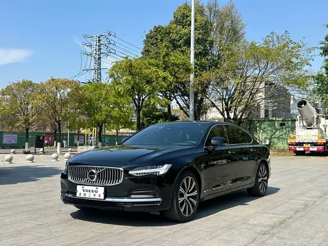 Volvo S90 2022 B5 Zhiyuan Luxury Edition