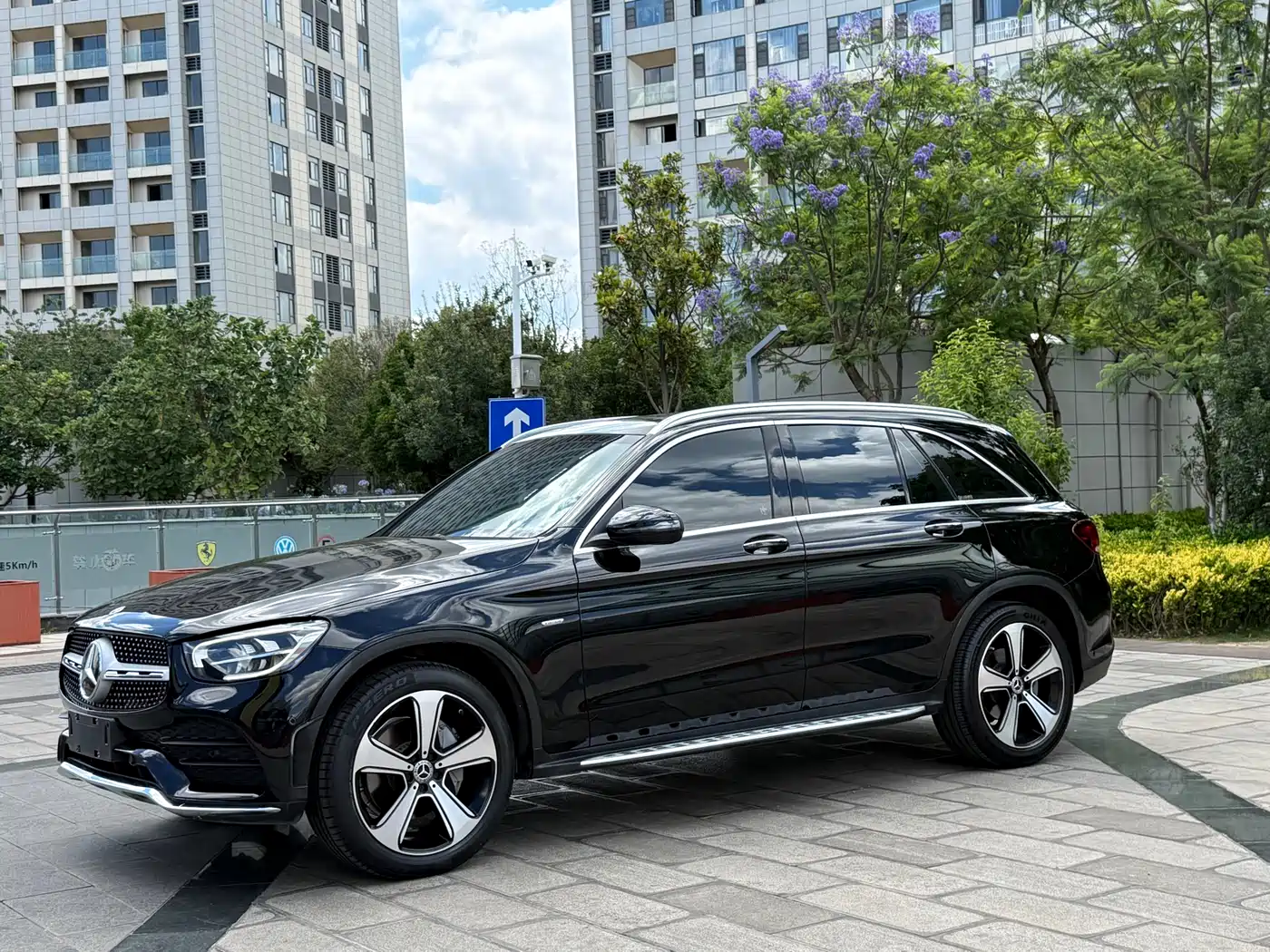 Mercedes-Benz GLC 2022 GLC 300 L 4MATIC Dynamic Collector's Edition