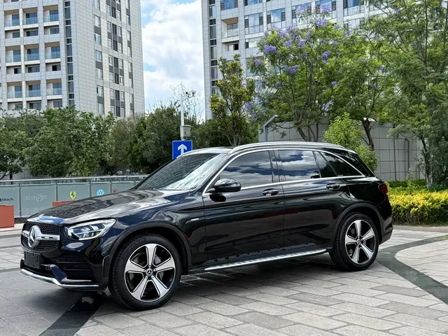 Mercedes-Benz GLC 2022 GLC 300 L 4MATIC Dynamic Collector's Edition