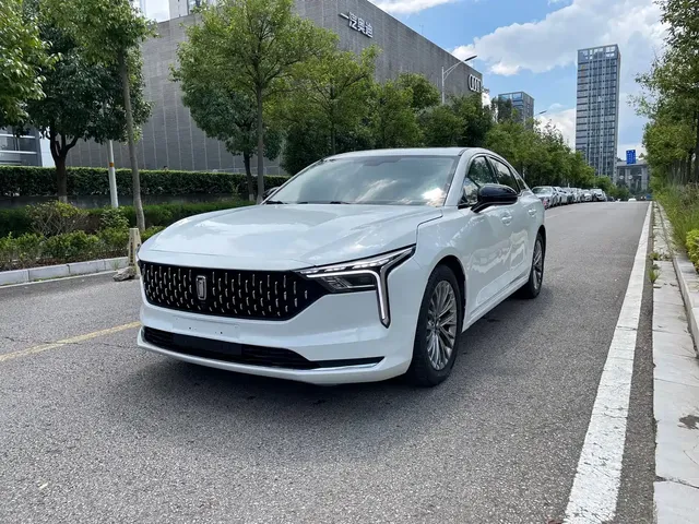 Besturn B70 2023 Model 3rd Gen 1.5T Automatic Joy 70th Anniversary Edition