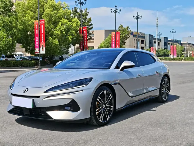 Denza Z9GT 2024 1100 AWD Ultra Edition