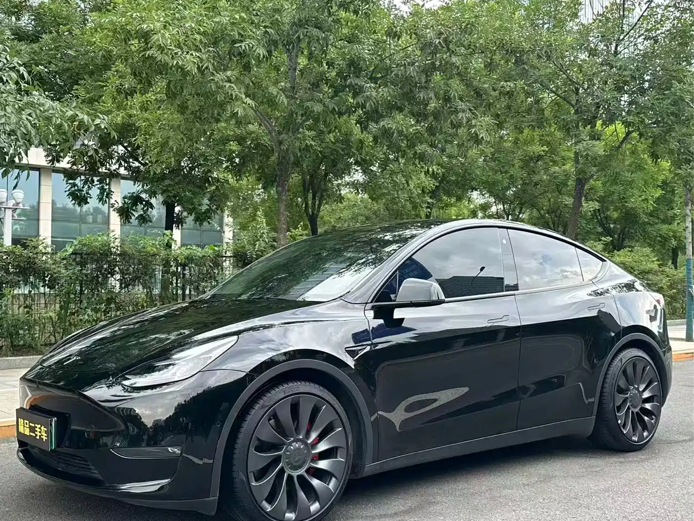 Tesla Model Y 2022 Performance High-Performance All-Wheel Drive Version