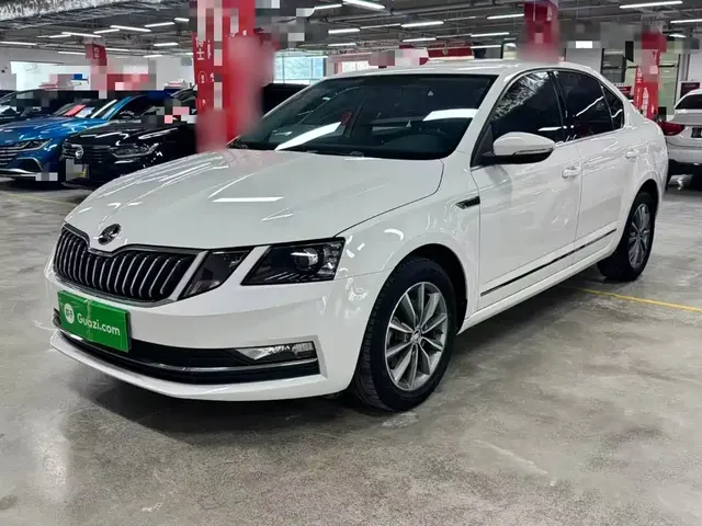 Škoda Octavia 2019 1.5L Automatic Smart Comfort China VI