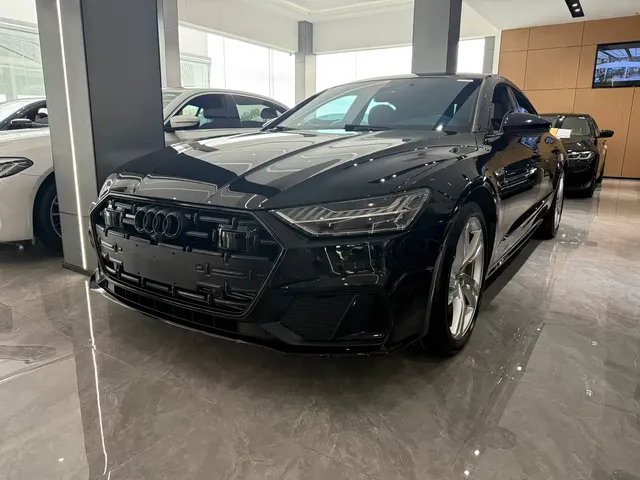 Audi A7L 2022 45 TFSI quattro S-line Wind Rider