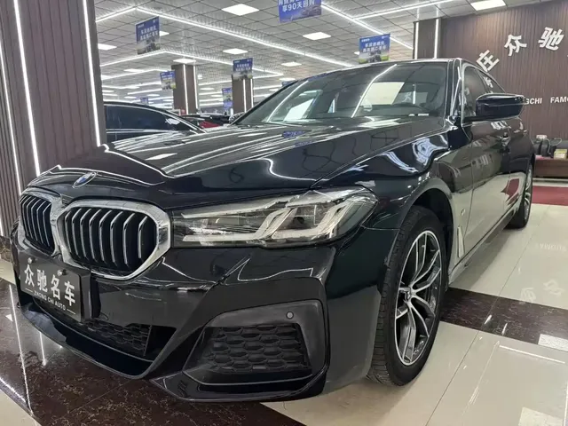 BMW 5 Series 2022 525Li M Sport Package