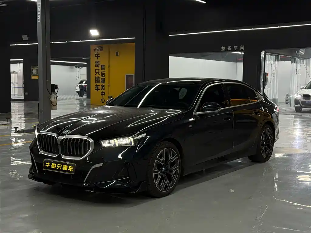 BMW 5 Series 2025 530Li Premium M Sport Package