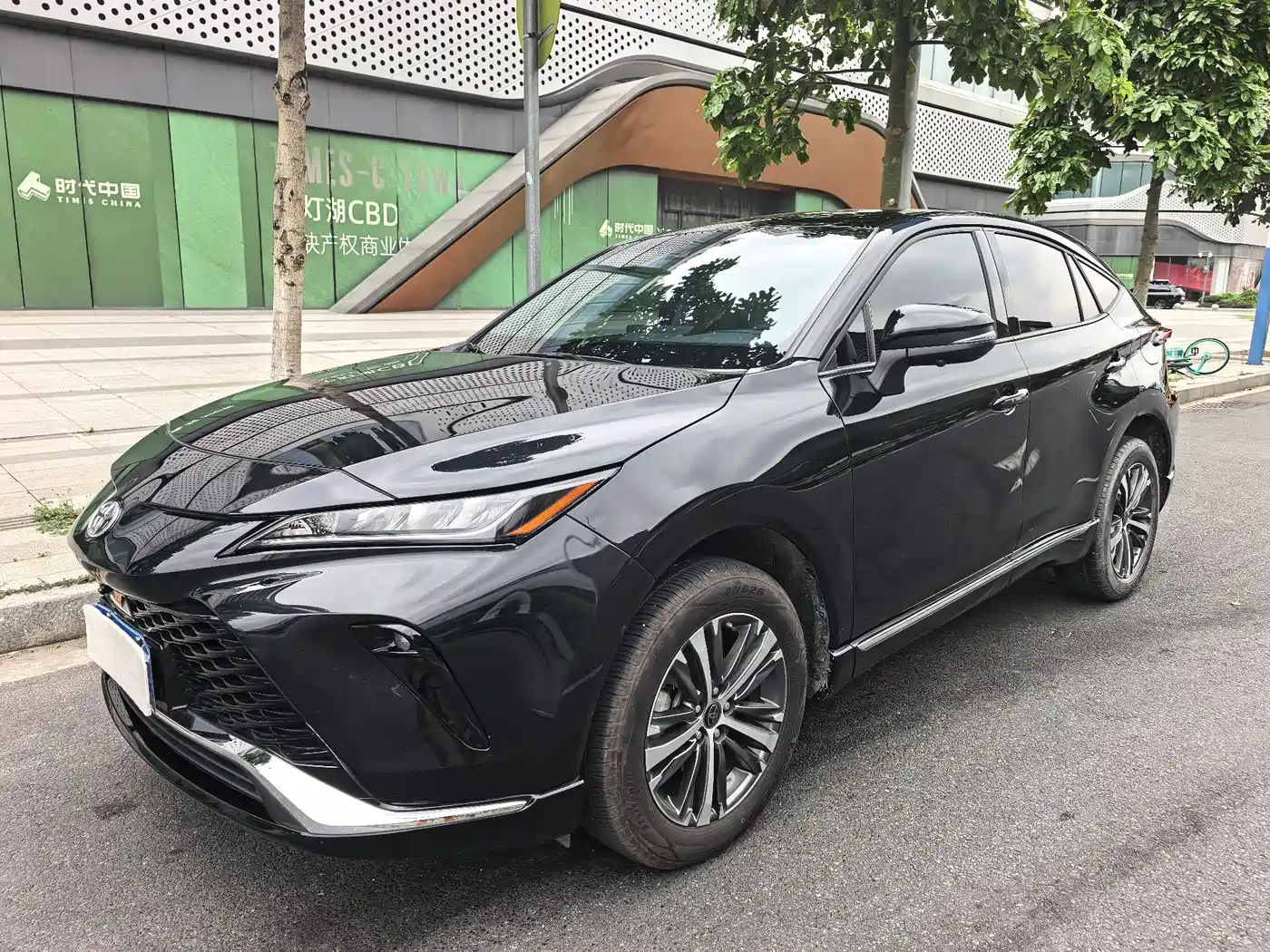 Toyota Venza 2023 2.0L CVT FWD Luxury