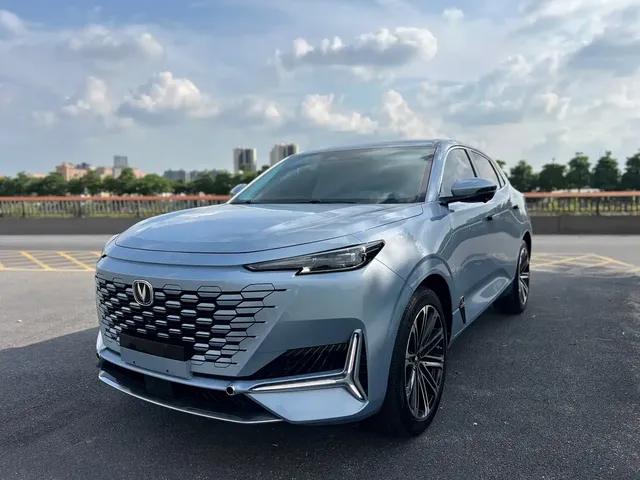 Changan UNI-K iDD 2022 Blue Whale iDD 130km 1.5T Premium