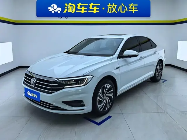 Volkswagen Sagitar 2021 200TSI DSG Surpassing Edition