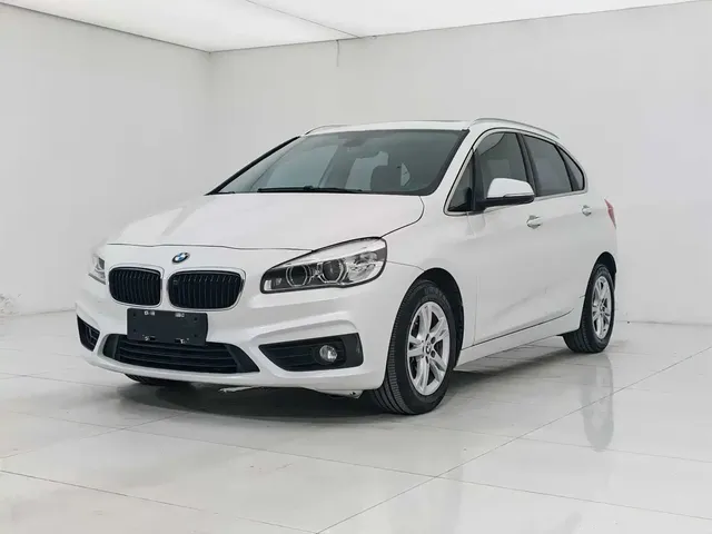 BMW 2 Series Touring 2016 218i Leading