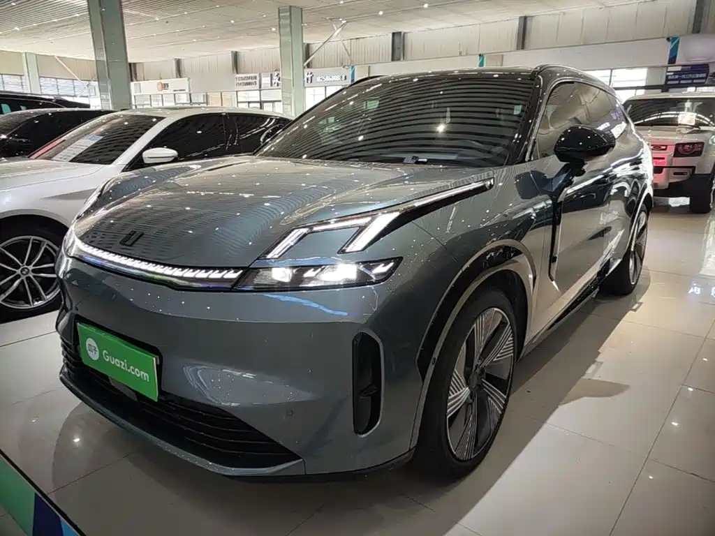 Lynk & Co 08 EM-P 2025 220km AWD Performance Halo