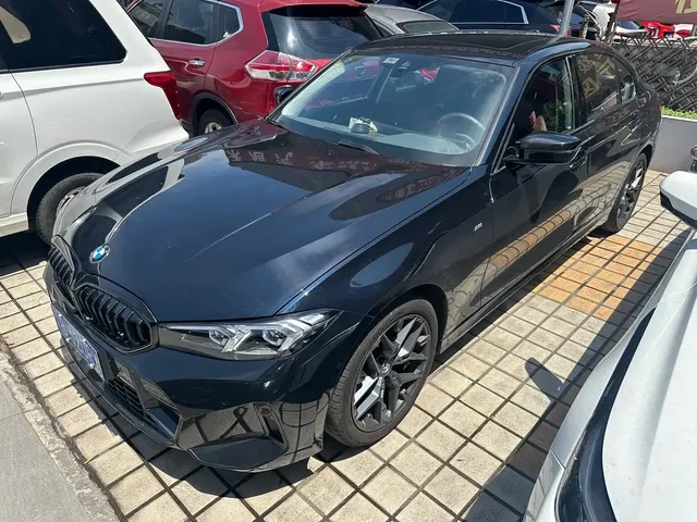 BMW 3 Series 2025 330Li M Sport Night Edition