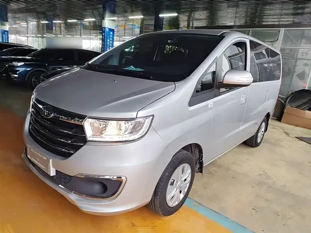 JAC Refine M3 2025 1.8L Manual Comfort Edition 7/8-seater