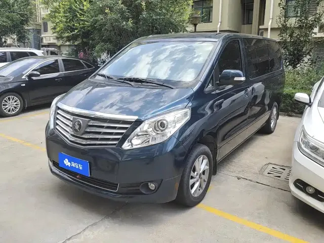 Dongfeng Fengxing Lingzhi PLUS 2021 Wagon 2.0L Manual Luxury 7-Seater
