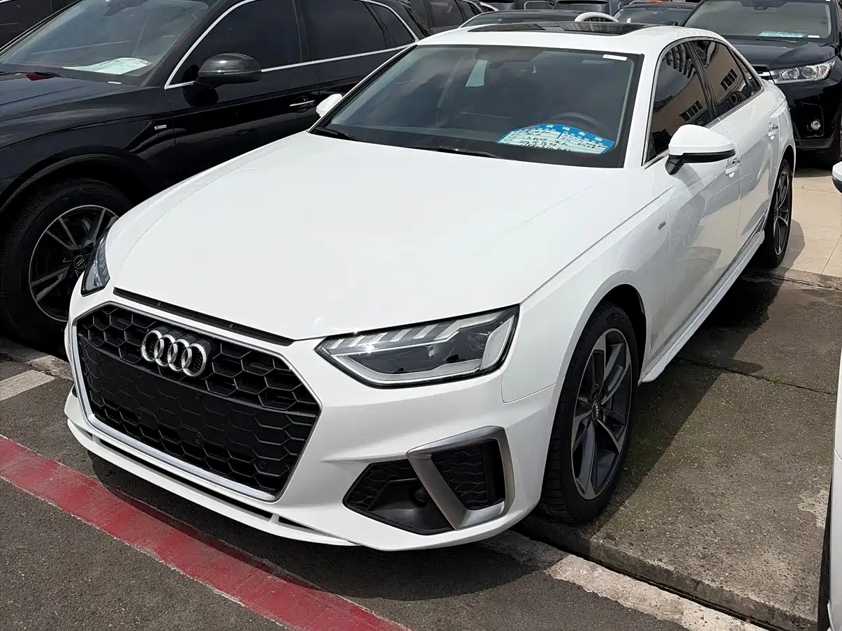 Audi A4L 2020 40 TFSI Fashion Dynamic Edition