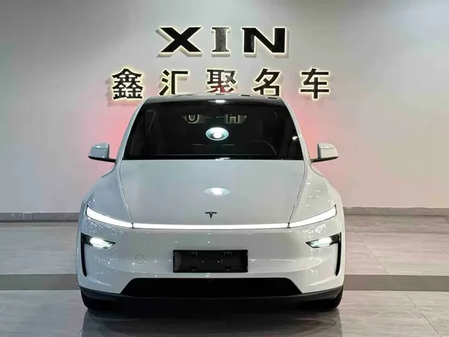 Tesla Model Y 2026 Rear-Wheel Drive