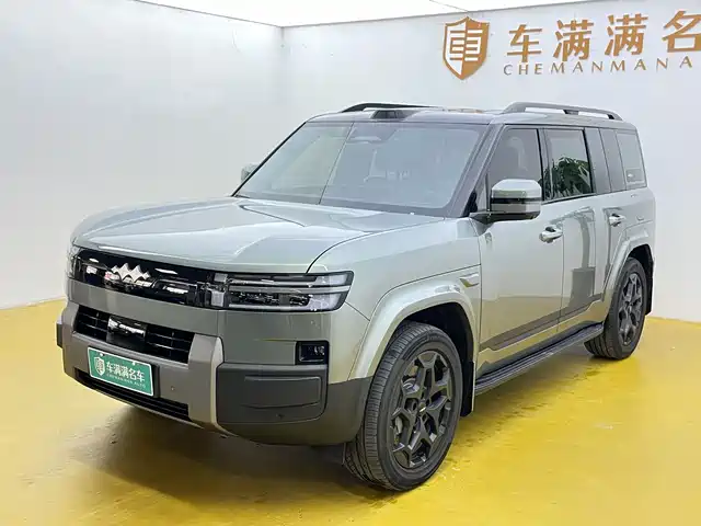 Fang Cheng Bao Titanium 7 2025 AWD Base Model