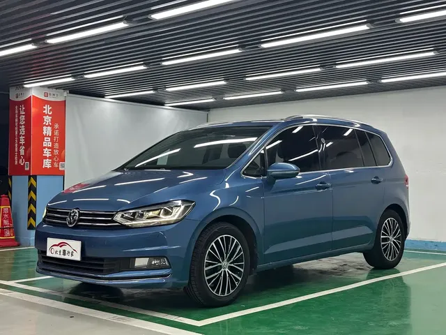 Volkswagen Touran 2018 Touran L 280TSI DSG Luxury 7-seater