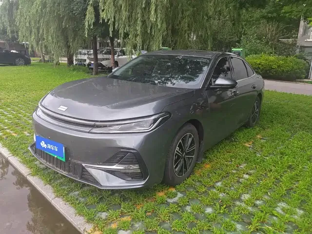 Geely Galaxy A7 2025 EM-i 70km Explorer Edition