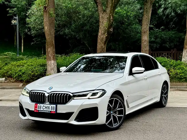 BMW 5 Series 2022 530Li Exclusive M Sport Package