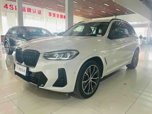 BMW X3 2023 xDrive30i Leading M Night Package