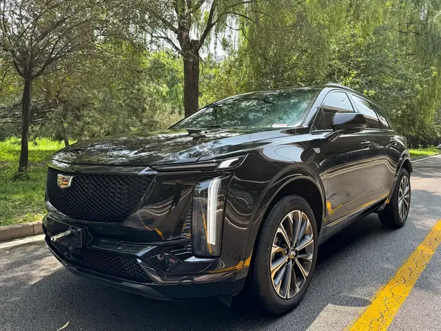 Cadillac XT5 2026 2.0T Luxury Model